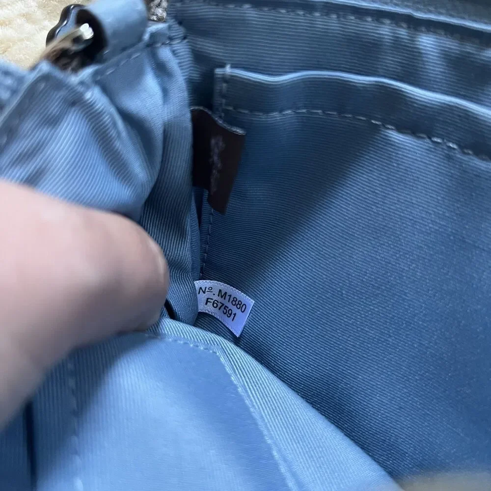Rare Coach Colorblock Wristlet Pebbled Leather Cornflower Blue Suede Snake Y2K